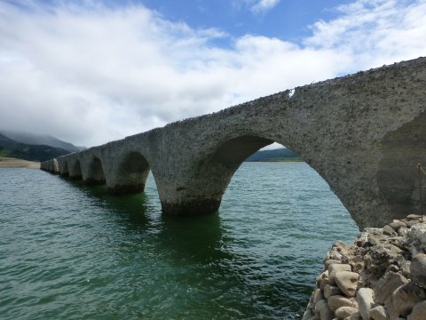 タウシュベツ橋
