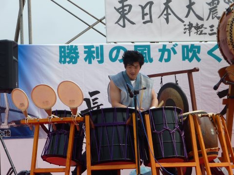 1000円握りしめて東日本大震災支援コンサートへ