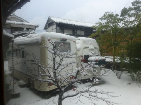 大雪警報のど真ん中で夏タイヤ 笑♪