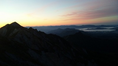 大山 夏山登山道ご来光登山