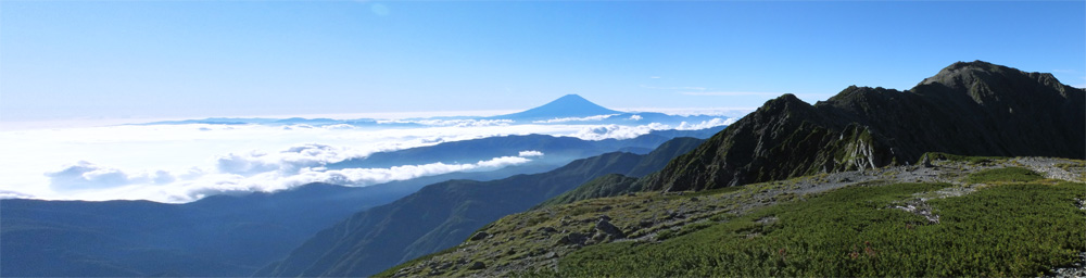 再訪北岳。白峰三山縦走(奈良田から)