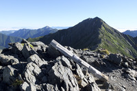 再訪北岳。白峰三山縦走(奈良田から)