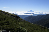 再訪北岳。白峰三山縦走(奈良田から)