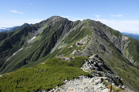 再訪北岳。白峰三山縦走(奈良田から)