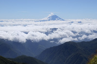 再訪北岳。白峰三山縦走(奈良田から)