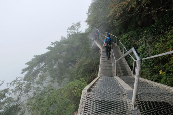 石鎚山 天狗はどこに