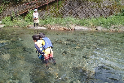 道志村にも夏が来た！水之元キャンプ場で川遊び①