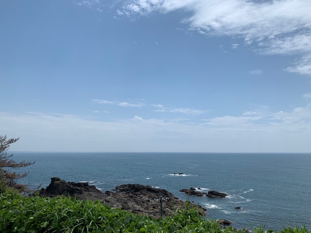 雨雲を避けて 行くべ! 雨雲を避けて 行くべ!