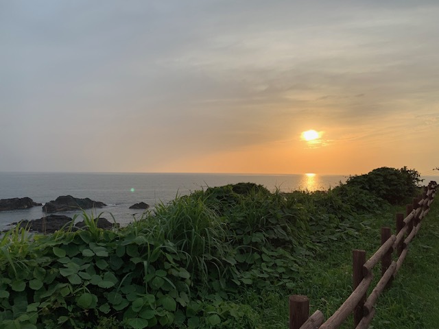 雨雲を避けて 行くべ! 雨雲を避けて 行くべ!