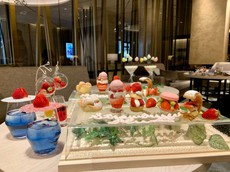 トキメキの苺！Strawberry Sweets Fair 2021「リーガロイヤルホテル京都」