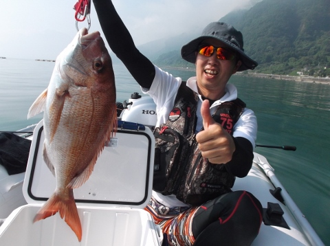 ゴムボ釣り・・ ゴムボ釣り・・
