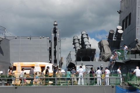 護衛艦・・ 護衛艦・・