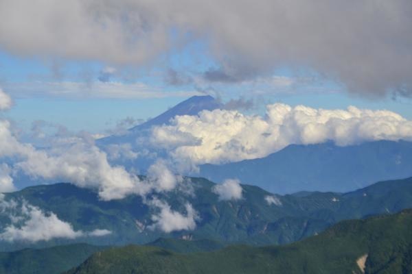 北岳〜間ノ岳、それからイワナ 1日目 北岳〜間ノ岳、それからイワナ 1日目