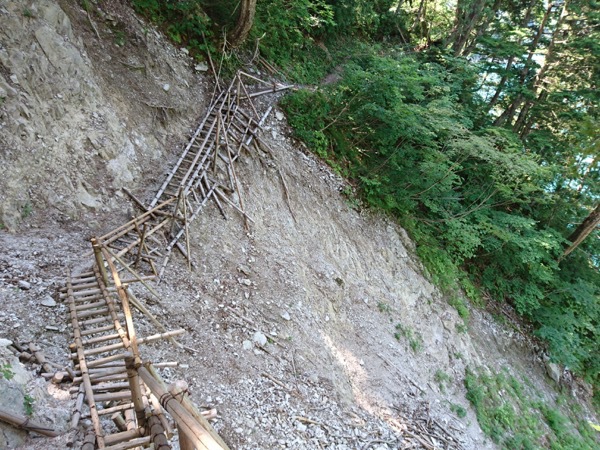 立山〜五色ヶ原〜奥黒部ヒュッテ - 後編 立山〜五色ヶ原〜奥黒部ヒュッテ - 後編