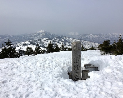 春の会津駒ヶ岳