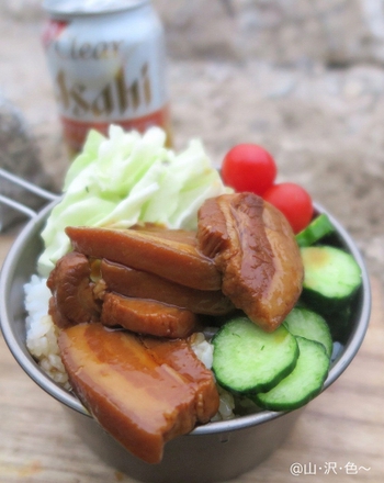 ホルキャベ丼 ホルキャベ丼