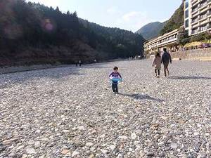 川湯野営場 木魂の里②