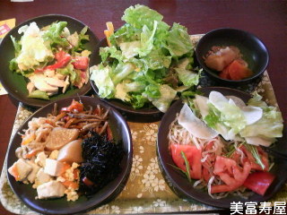 パサール幕張 千のぶどうで野菜三昧