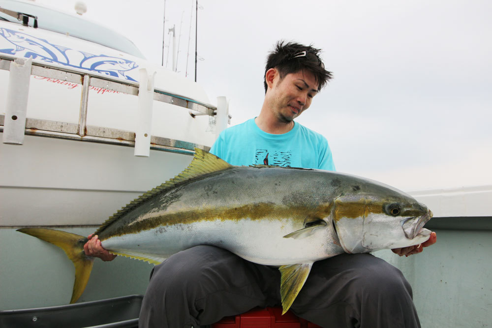 海が俺を呼んでいるｂｙ豚骨安藤:夏のヒラマサ 18.4kg!カーペンターKLL 74/32でキャッチ byKRUISE