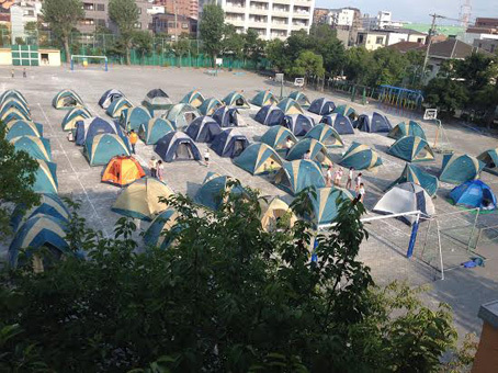 小学校でキャンプしませんか? 小学校でキャンプしませんか?