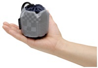掌に入るほどコンパクトに収納できる携帯用バッグ 掌に入るほどコンパクトに収納できる携帯用バッグ