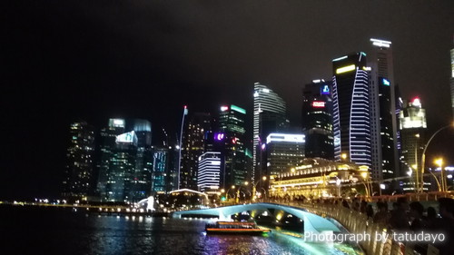 夜の街 Clarke quay と マリーナベイ 夜の街 Clarke quay と マリーナベイ
