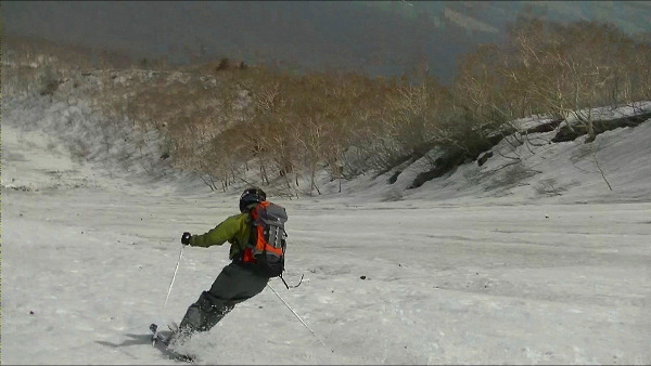 岩手山－山スキー（ハート沢滑走）③