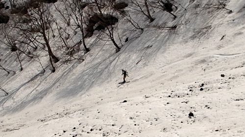 岩手山－山スキー（ハート沢滑走）③
