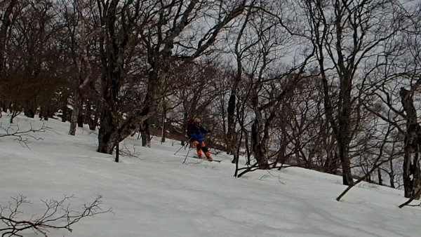 岩手山(相の沢から1,500mまで)-山スキー 岩手山(相の沢から1,500mまで)-山スキー