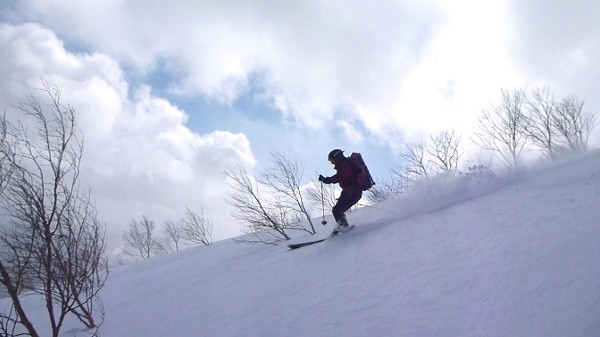 秋田駒ケ岳-山スキー(県境越え) 秋田駒ケ岳-山スキー(県境越え)