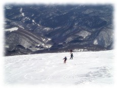 秋田駒ケ岳－山スキー（県境越え・2017）