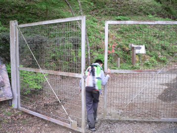 山梨県 父子お泊りハイキング1 鳥ノ胸山 道の駅どうしより周回 とんのむねやま 山梨県 父子お泊りハイキング1 鳥ノ胸山 道の駅どうしより周回 とんのむねやま