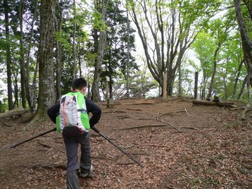 山梨県 父子お泊りハイキング1 鳥ノ胸山 道の駅どうしより周回 とんのむねやま 山梨県 父子お泊りハイキング1 鳥ノ胸山 道の駅どうしより周回 とんのむねやま