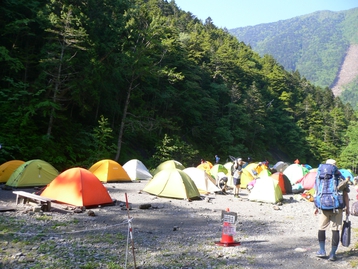 南アルプス林道バスde北沢峠 長衛小屋(旧北沢駒仙小屋)でテン泊 仙丈ケ岳編 南アルプス林道バスde北沢峠 長衛小屋(旧北沢駒仙小屋)でテン泊 仙丈ケ岳編