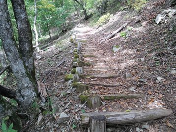 山梨県 お泊りハイキング1 櫛形山 くしがたやま 山梨県 お泊りハイキング1 櫛形山 くしがたやま