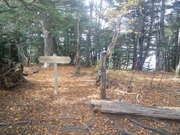 山梨県 お泊りハイキング1 櫛形山 くしがたやま 山梨県 お泊りハイキング1 櫛形山 くしがたやま