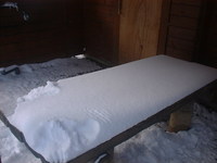雪の大鬼谷オートキャンプ場の朝