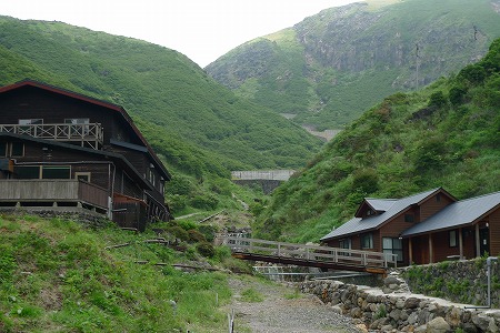 豪雨の坊ガツルキャンプ場