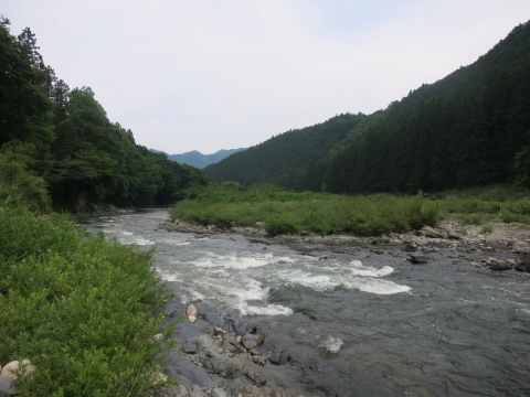 久慈川カヌー　今年最初の久慈川はザラザラゴロゴロでした