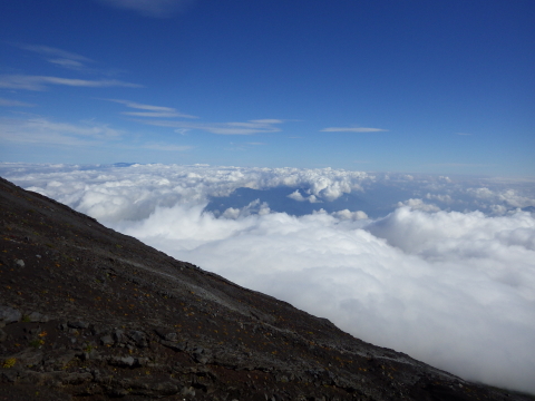 閉山直後の富士登山　　日本人なら一度は登らなきゃ！