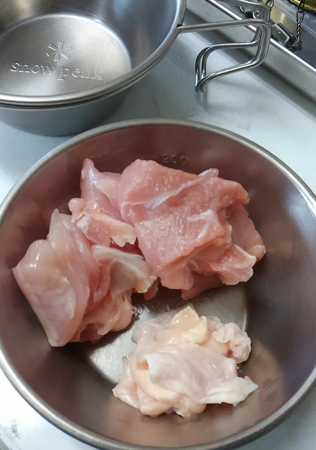 夏の名残りのそーめんで作る “鶏肉ニラ玉にゅうめん” 夏の名残りのそーめんで作る “鶏肉ニラ玉にゅうめん”