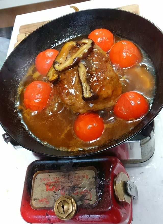 ちびパンで作るYo!手ごねげんこつハンバーグ ちびパンで作るYo!手ごねげんこつハンバーグ