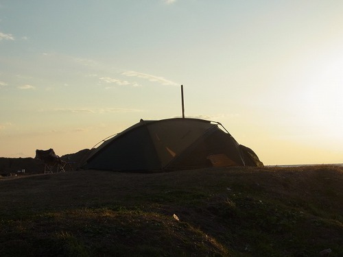 Seaside Camp in MIURA