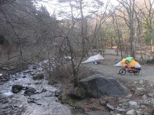 (続)一人旅な気分 3月21~22日(道志の森キャンプ場)