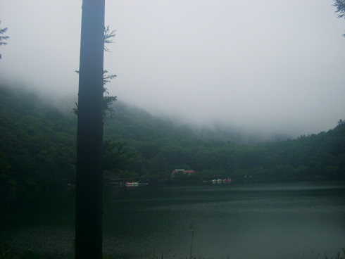 雨対策はバッチリ･･･in四尾連湖