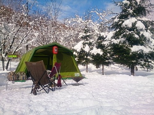 大鬼谷はもう、雪中キャンプ