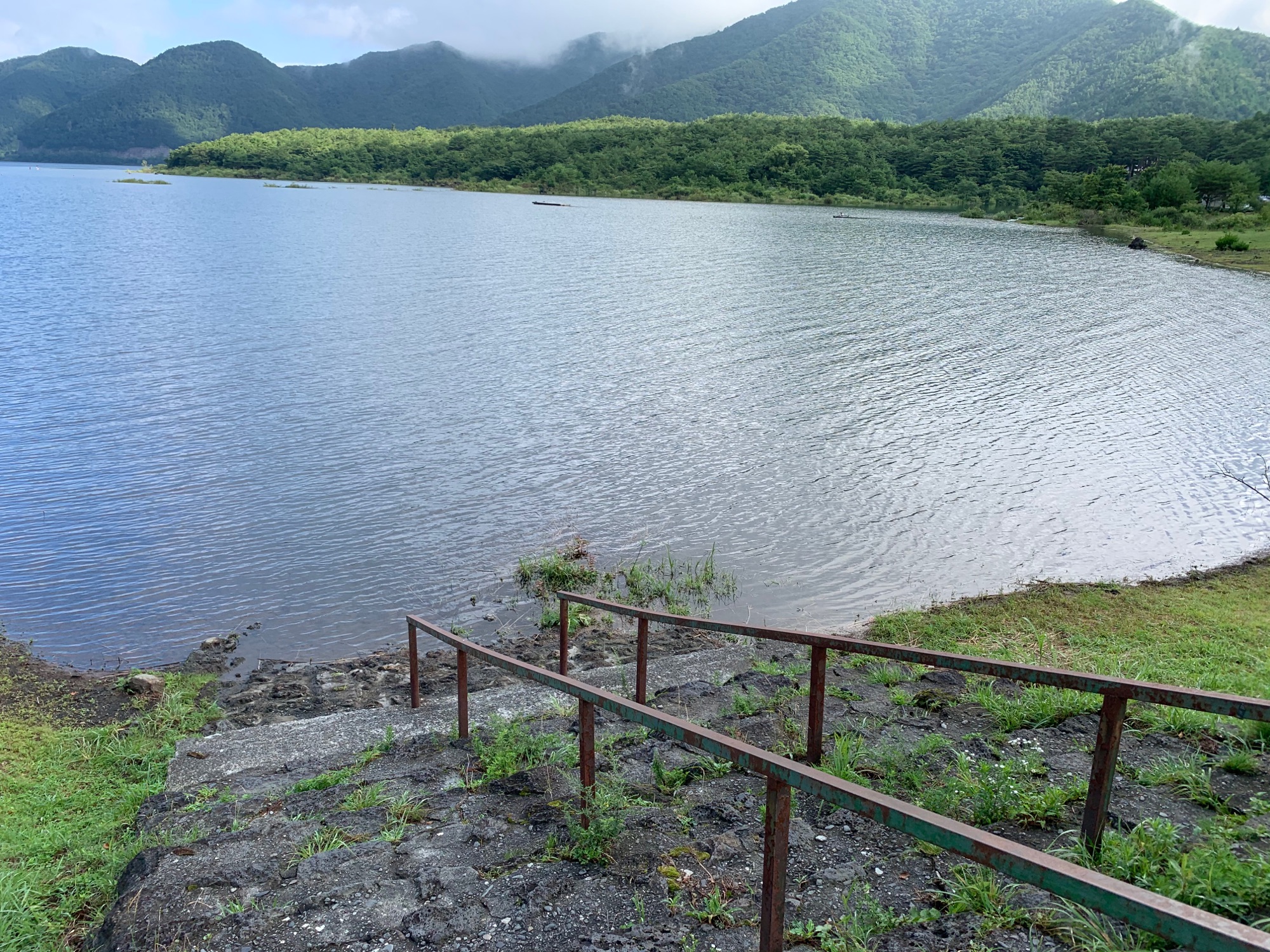 【カヤック】増水した本栖湖ツーリング　