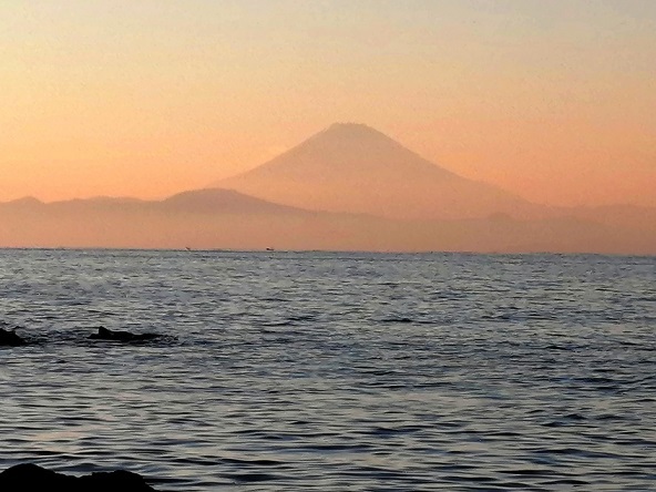 TWで　夕景楽しんできた　ビーチテラス