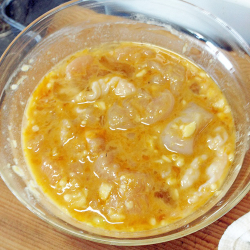 引きこもりの日曜は　鳥の唐揚げ作って見た