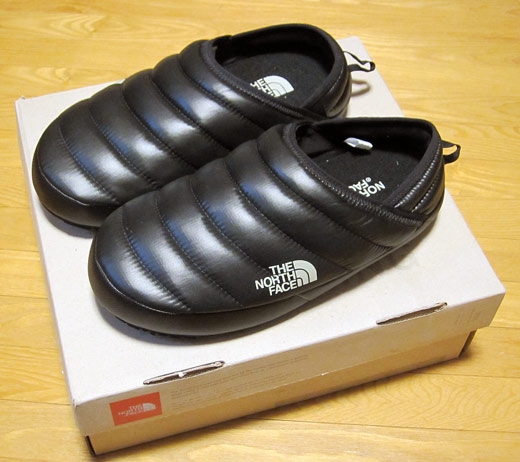 暖かくて超軽量！ ザ・ノースフェイス　NES　Traction Mule